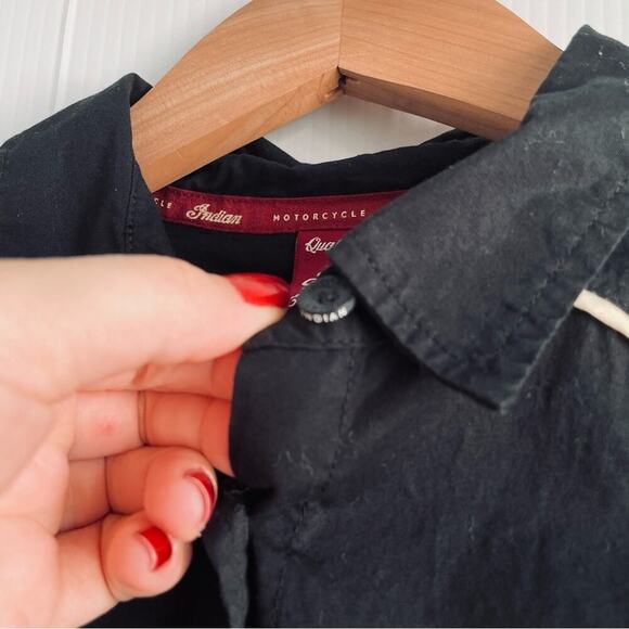 Indian Motorcycle Icon shirt short sleeve button front shirt women’s size small - Picture 8 of 11